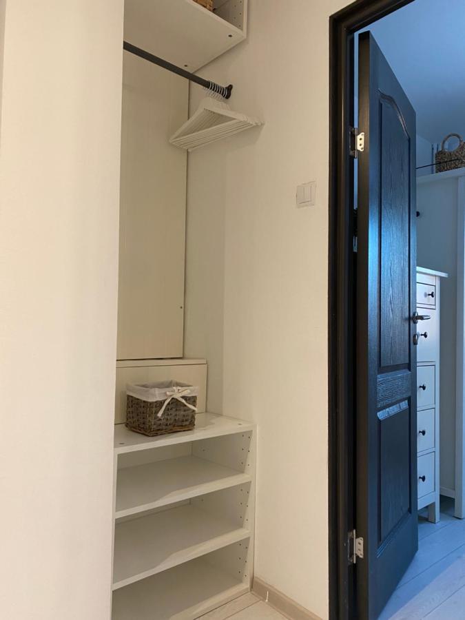 Evan Cozy Flat With Balcony & Parking, 13 September Βουκουρέστι Εξωτερικό φωτογραφία